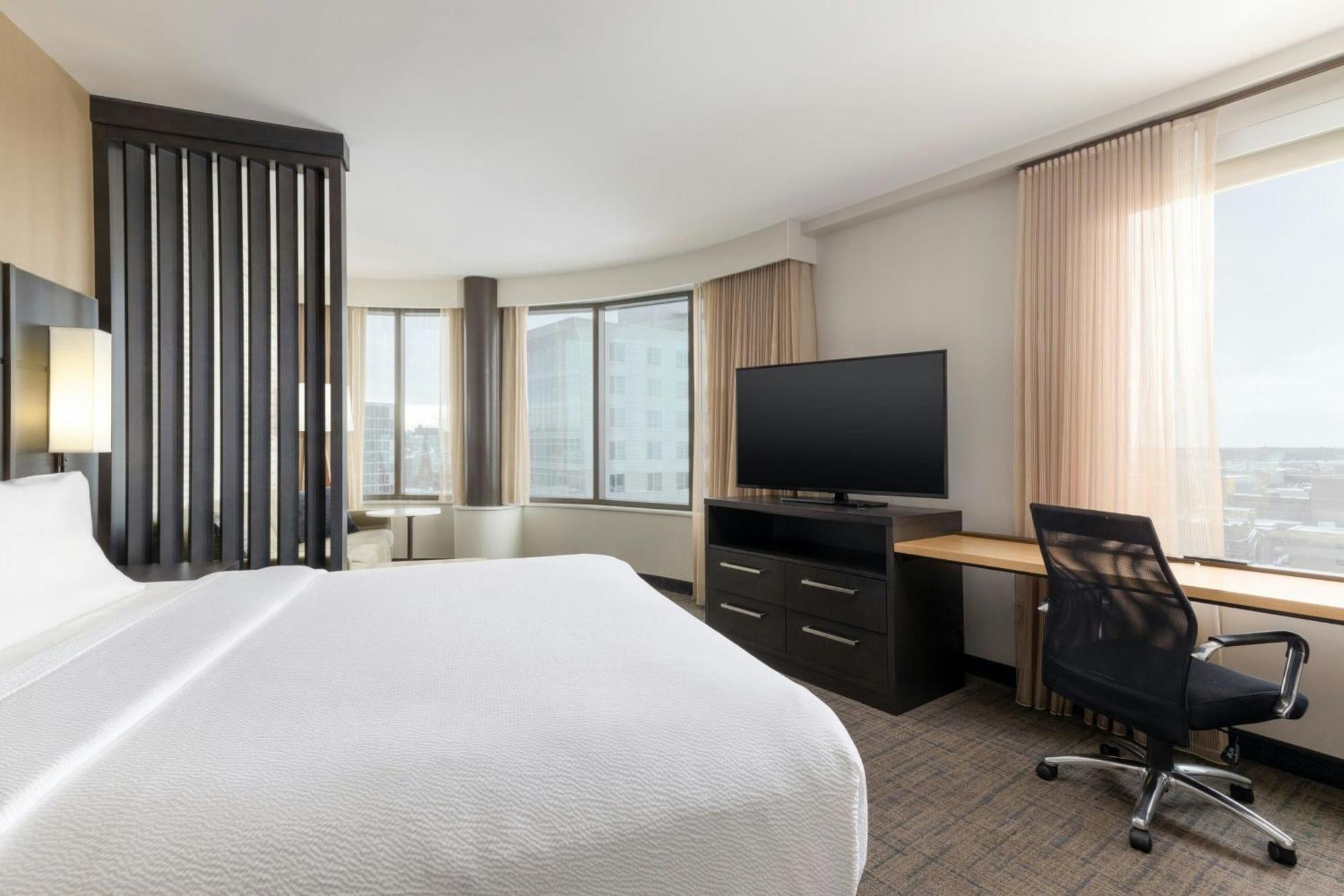 Residence Inn By Marriott Grand Rapids Downtown Экстерьер фото
